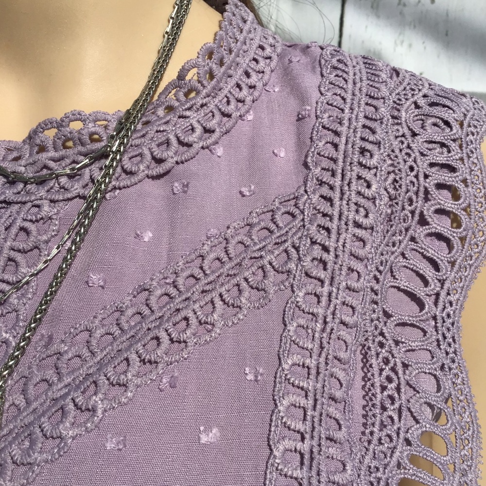 GORGEOUS DETAILED VIOLET CROP TOP - Picture 5 of 14